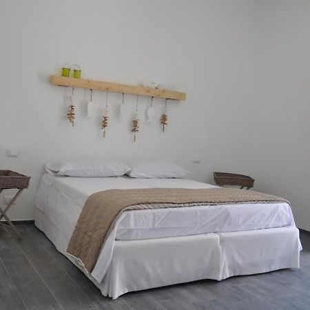 Tangram House Bed & Breakfast Pulsano Bagian luar foto